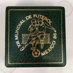 PROOF, 100$00 Escudos 1986 MÉXICO 86 prata, Estojo com moeda prata Proof 100 Escudos 1986 XIII Mundial de Futebol 86, KM 637a