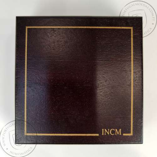Portugal, 1000 Escudos 1998 500th Anniversary of the Church of Mercy 1498-1998, silver Proof, with case, World Coins KM708a 04