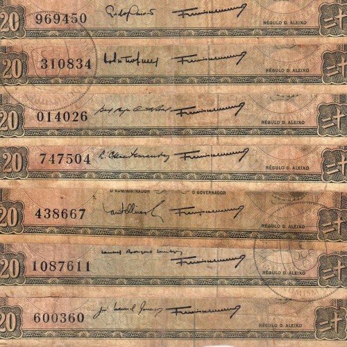 Timor, lote de 7 notas assinaturas diferentes de 20 Escudos 1967 Régulo D.Aleixo, (MC), World Paper Money Timor Pick 26