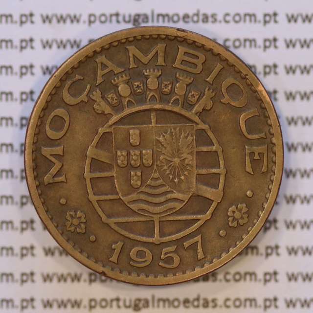 Mozambique, bronze coin of 1 Escudo 1953 of Former Portuguese Colony of Mozambique, (VF), World Coins Mozambique KM 82