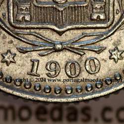 Copper-nickel coin of 50 réis 1900 of D. Carlos I, variant with stars flanking the date, with incuse letters ("A" 1900 "V").