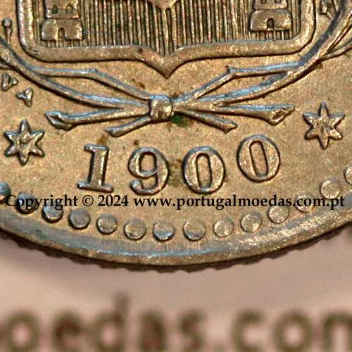 Copper-nickel coin of 50 réis 1900 of D. Carlos I, variant with stars flanking the date, with incuse letters ("V" 1900 "A").