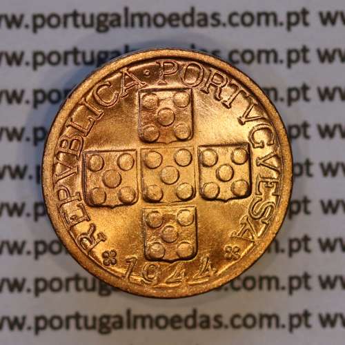 Portugal, bronze coin of 10 centavos 1944 Portuguese Republic, X centavos 1944 Bronze (UNC), World Coins Portugal KM 583