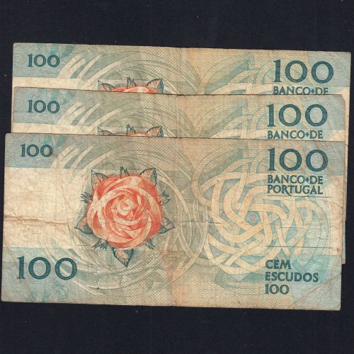 Lot 3 signatures 100 Escudos Fernando Pessoa 05/26/1988, 100$00 One Hundred Escudos Plate:9 Banco de Portugal, (MC), Pick 179e