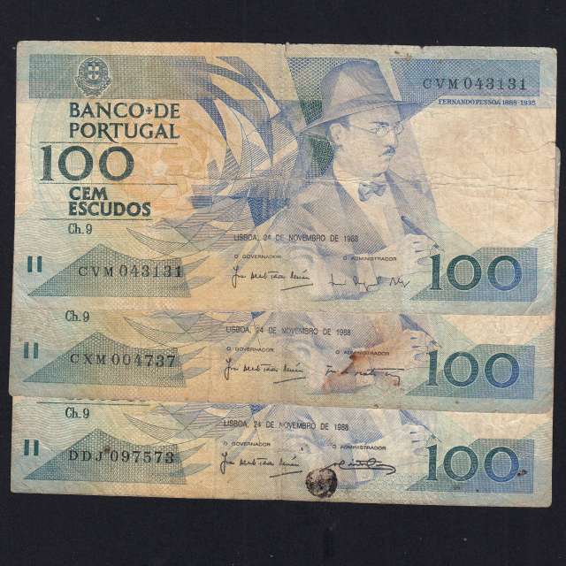 Lote 3 assinaturas 100 Escudos Fernando Pessoa 24/11/1988, 100$00 Cem Escudos Chapa:9 Banco de Portugal, (MC), Pick 179f