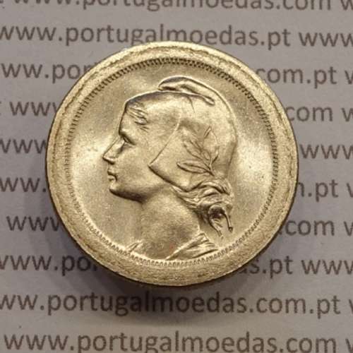 20 centavos 1921 "P" aberto, 20 centavos 1921 cupro-níquel variante "P" aberto na legenda Republica Portuguesa, (Soberba)