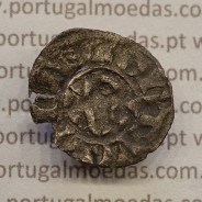 Moeda, Dinheiro Bolhão de D. Afonso II (1211-1223), Legenda: PORTVGALIE / ✠ REX ALFOSV,