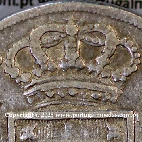 Cruzado Novo prata 1807 D. João P. Regente, coroa alta e estreita, diadema losango 4 pontos, pétalas fechadas, ✠ 21 mm