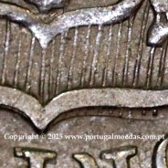 Cruzado Novo prata 1807 D. João P. Regente, coroa baixa ⭤ 17 mm, diadema losango 4 pontos, cruz ✠ 21 extremidades ◁⭥ 13mm
