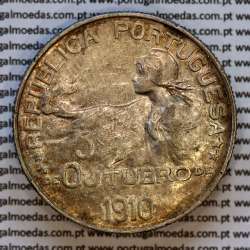 1 Escudo 5 Outubro 1910 em prata, 1 escudo 1914 prata da comemoração da Implantação da República, World Coins Portugal KM 560 1 Escudo 5 Outubro 1910 em prata, 1 escudo 1914 prata da comemoração da Implantação da República, World Coins Portugal KM 560