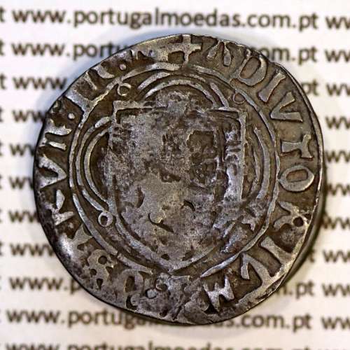 Espadim coin of King Afonso V (1438–1481), a rare variant with the obverse legend separated by double annulets "8"