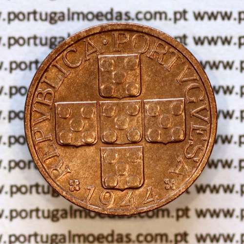 Portugal, bronze coin of 20 centavos 1944 Portuguese Republic, (AU), World Coins Portugal KM 584, A. Gomes R.16.03 a