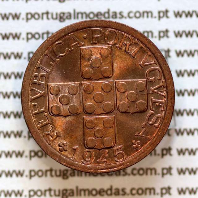 Portugal, coin of 20 centavos 1945 Portuguese Republic or XX centavos 1945 Bronze (UNC), World Coins Portugal KM 584