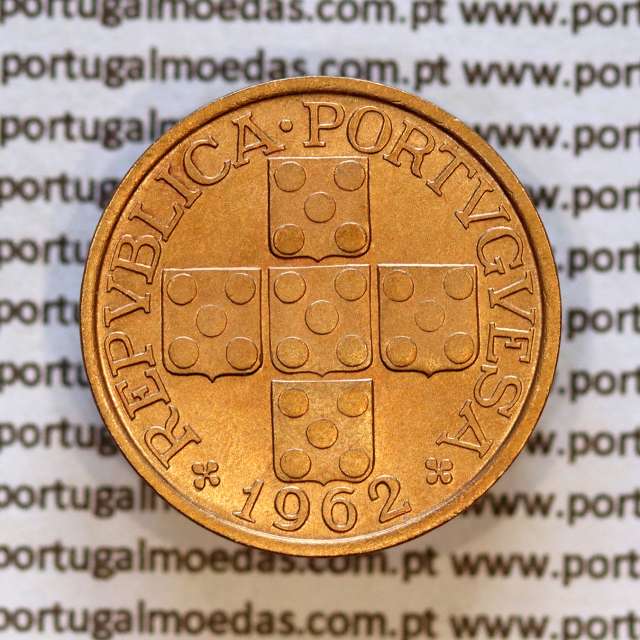 Portugal, bronze coin of 20 centavos 1962 Portuguese Republic, XX centavos 1962 Bronze (AU), World Coins Portugal KM 584 a1