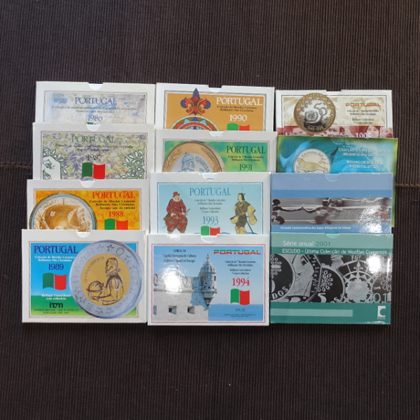 Carteiras BNC, Séries anuais de moedas correntes em escudos